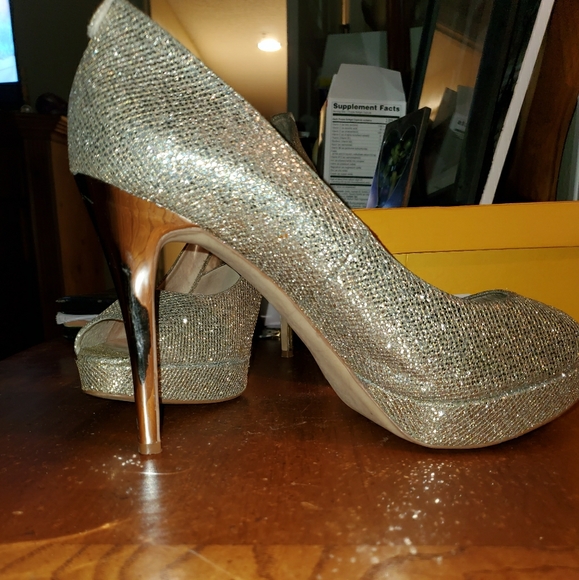 Michael Kors Shoes - Size 11 shoes